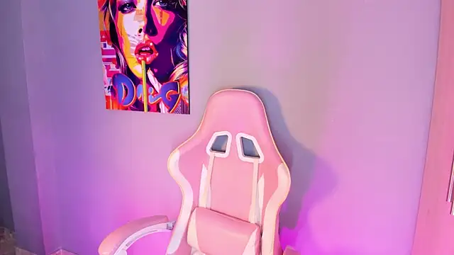 Athenea  fox online show from 12/05/25, 11:52