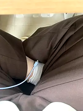 Lydia-a online show from 12/19/25, 07:04