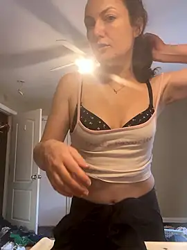 sexybriiiixoxo online show from 04/14/26, 09:43