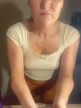 sexybriiiixoxo online show from 05/15/26, 01:34