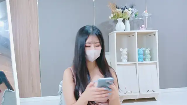 Snapshot of -Rukachi- chatting on 10/18/25, 10:27 -Rukachi- online show from 10/18/25, 10:27