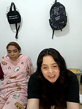 Snapshot of nucitaa-14 chatting on 10/19/25, 04:35 nucitaa-14 online show from 10/19/25, 04:35