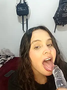 Snapshot of nucitaa-14 chatting on 10/21/25, 10:54 nucitaa-14 online show from 10/21/25, 10:54