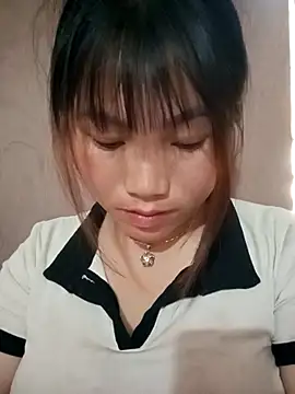 min-xinh online show from 04/21/26, 01:53