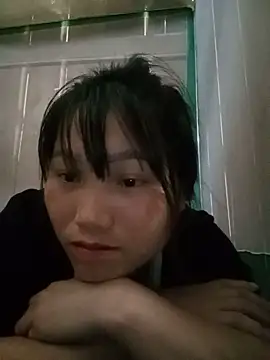Snapshot of min-xinh chatting on 06/17/26, 02:47 min-xinh online show from 06/17/26, 02:47