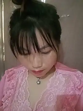 Snapshot of min-xinh chatting on 06/29/26, 02:18 min-xinh online show from 06/29/26, 02:18