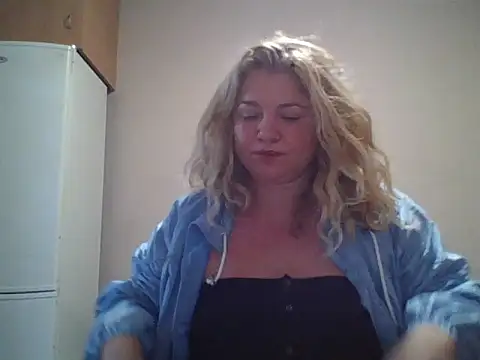 HurricaneCathrine online show from 10/02/25, 10:22