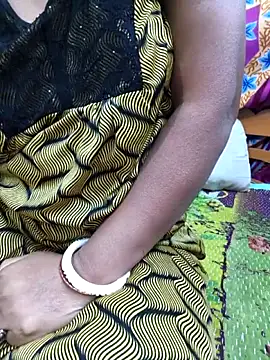 Desi Lilly01 online show from 12/23/25, 05:49