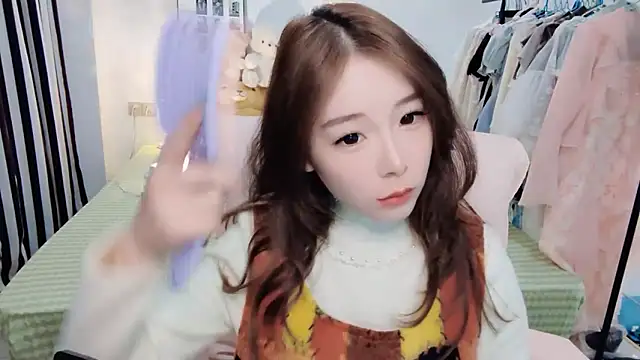 Gardenia-222 online show from 10/27/25, 01:48