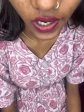 Nencycute1 online show from 10/03/25, 05:59