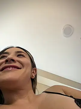 Mariana gom online show from 04/22/26, 12:50