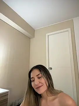 Snapshot of Mariana_gom chatting on 06/09/26, 12:39 Mariana gom online show from 06/09/26, 12:39