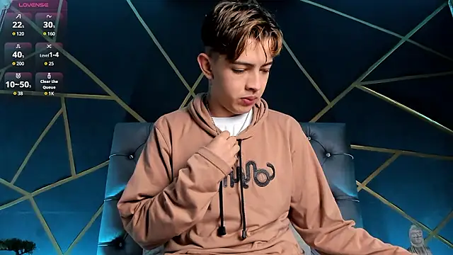 Lian Miller1  online show from 02/09/26, 12:31