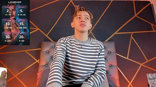 Lian Miller1  online show from 04/21/26, 12:22