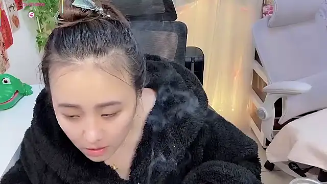 NEWONETO online show from 01/14/26, 02:23