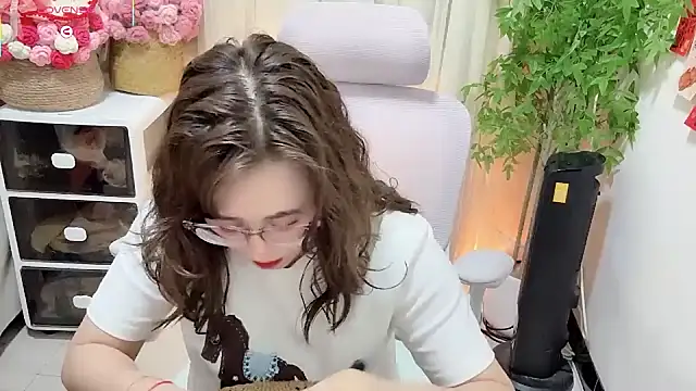 NEWONETO online show from 05/17/26, 12:34
