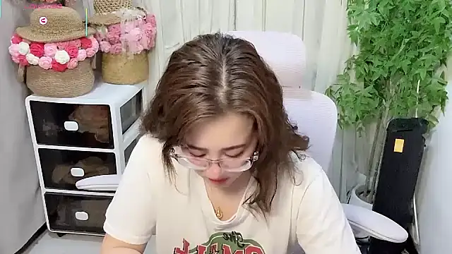 NEWONETO online show from 05/22/26, 12:33