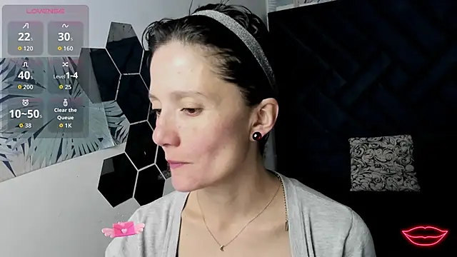 Valery More   online show from 01/09/26, 12:30