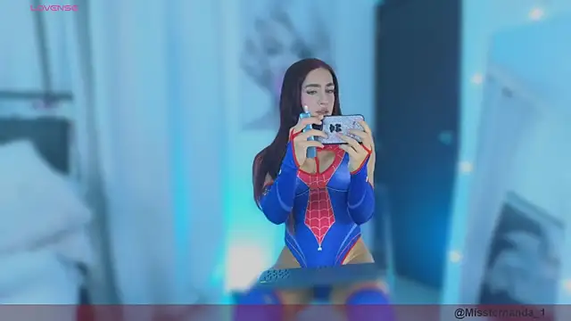 Fernandabig online show from 10/05/25, 11:57