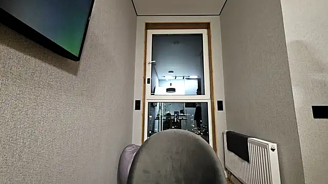 ShaynaMisasi online show from 10/10/25, 05:12
