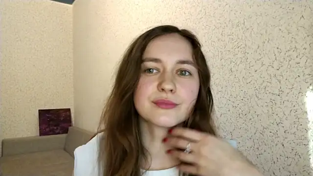 RafaelaMaximo online show from 10/08/25, 06:55