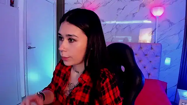 SusanVilla online show from 12/05/25, 02:58