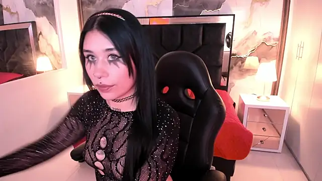 SusanVilla online show from 05/21/26, 08:16