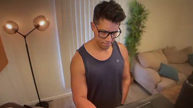 austinfxxx online show from 10/03/25, 08:50
