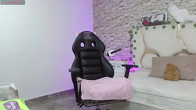 Snapshot of casse_tay chatting on 02/22/26, 03:07 casse tay online show from 02/22/26, 03:07