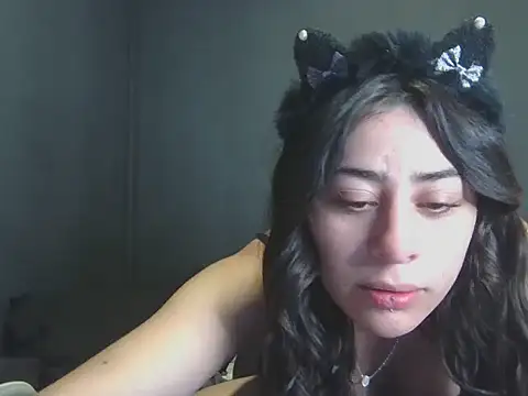 Snapshot of Ignvcivv chatting on 10/07/25, 03:47 Ignvcivv online show from 10/07/25, 03:47