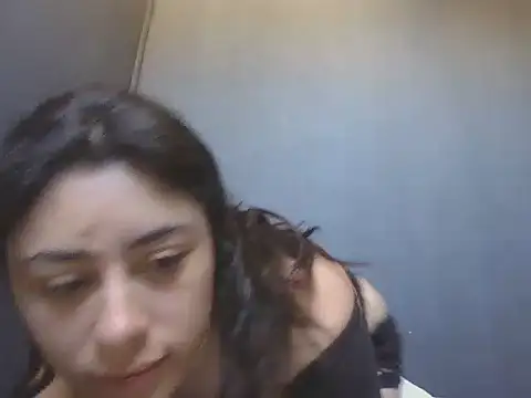 Snapshot of Ignvcivv chatting on 10/20/25, 08:42 Ignvcivv online show from 10/20/25, 08:42