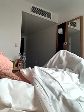 GoldenPussy1329 online show from 01/09/26, 01:14