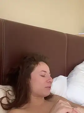 GoldenPussy1329 online show from 03/14/26, 02:22