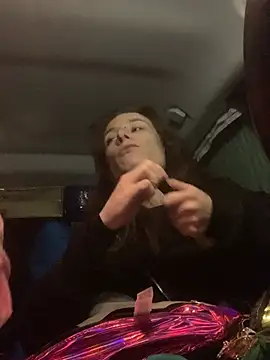 GoldenPussy1329 online show from 04/03/26, 11:03