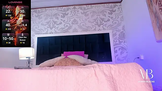 VynnyBlacke  online show from 01/16/26, 05:33