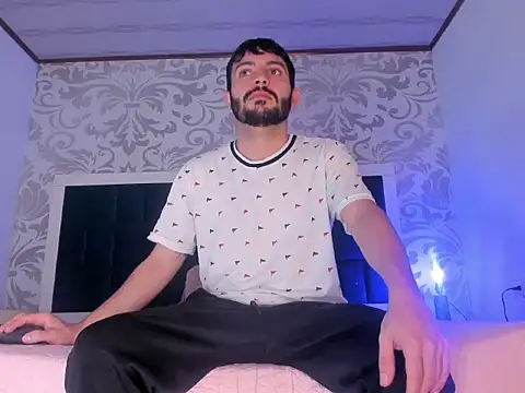 VynnyBlacke  online show from 02/19/26, 05:14