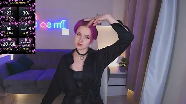 luna son online show from 10/09/25, 09:24