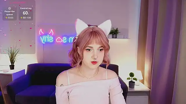 luna son online show from 10/21/25, 01:56