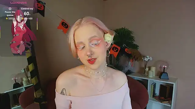 luna son online show from 11/01/25, 09:50