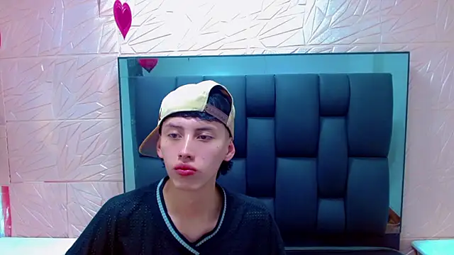 thaigo twink38 online show from 02/15/26, 08:46