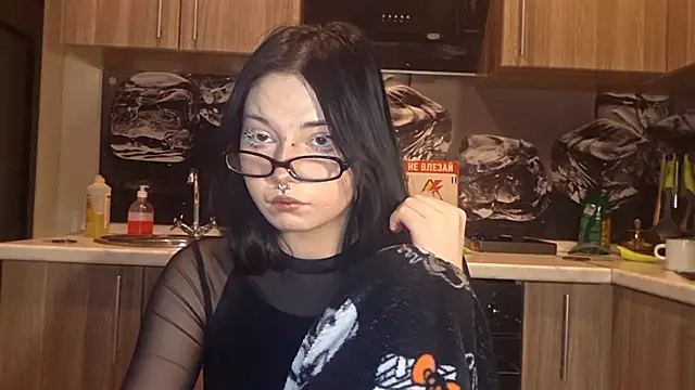 Beeping Creature online show from 02/08/26, 06:11