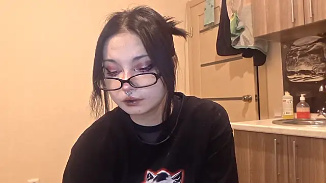 Beeping Creature online show from 02/12/26, 04:24