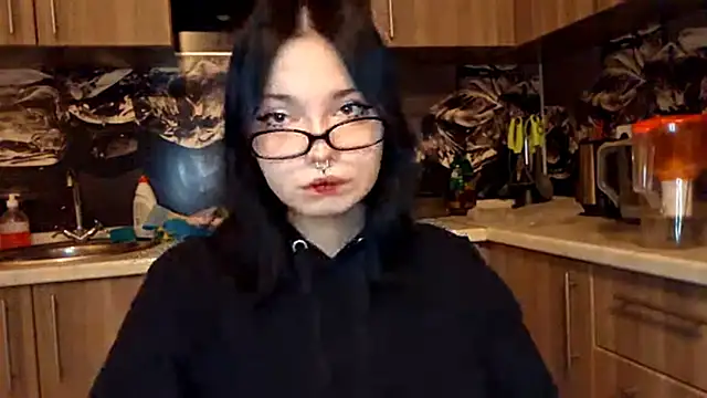 Beeping Creature online show from 02/20/26, 10:10