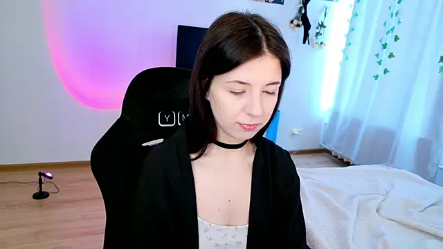 Azaliya Haze online show from 03/28/26, 10:37