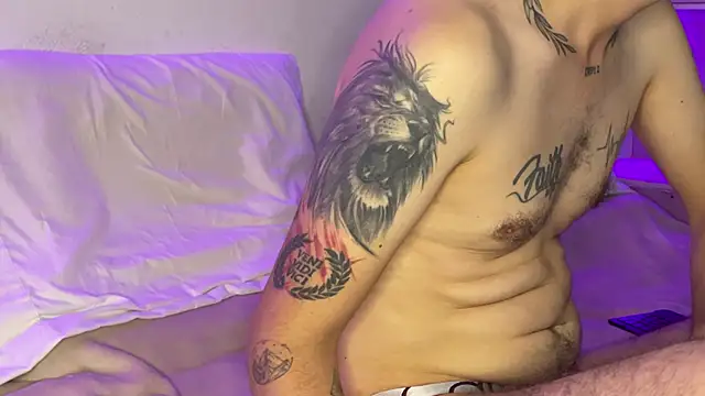 Snapshot of maximusdominus26 chatting on 10/30/25, 06:41 maximusdominus26 online show from 10/30/25, 06:41