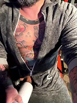 marcotatuatooo online show from 01/09/26, 02:42