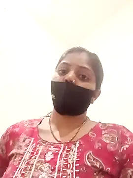 Snapshot of RANI_747 chatting on 10/19/25, 04:18 RANI 747 online show from 10/19/25, 04:18