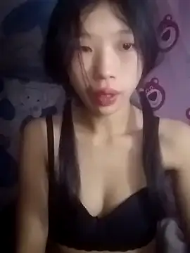 Khanhu xx online show from 11/21/25, 12:43