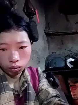 Khanhu xx online show from 02/16/26, 10:39