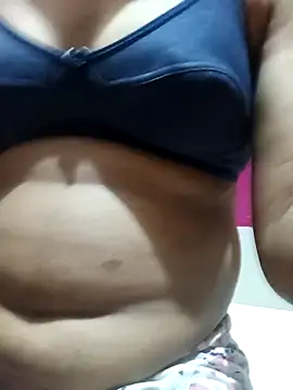 Snapshot of sweetysmita chatting on 09/27/25, 04:45 sweetysmita online show from 09/27/25, 04:45